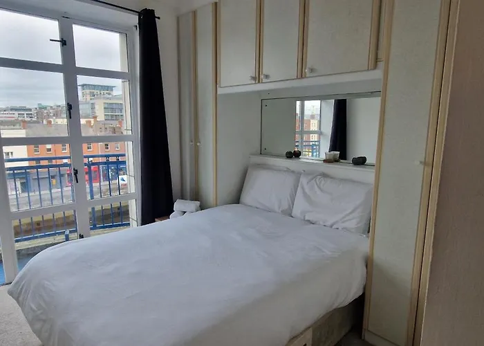 Riverside Duplex Walk To Temple Bar & Guinness's * Dublin