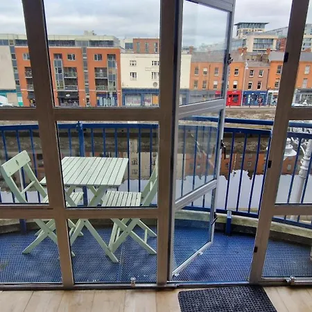 شقة Riverside Duplex Walk To Temple Bar & Guinness's دبلن