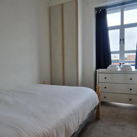 Riverside Duplex Walk To Temple Bar & Guinness's * دبلن