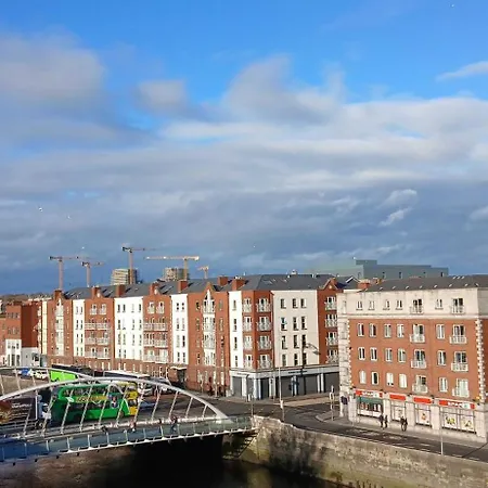 Riverside Duplex Walk To Temple Bar & Guinness's Appartamento Dublino
