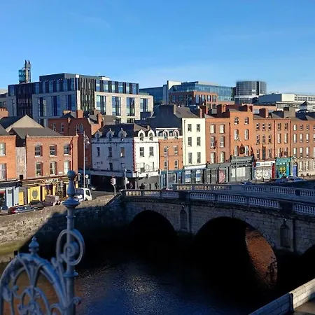 Riverside Duplex Walk To Temple Bar & Guinness's Апартаменты Дублин