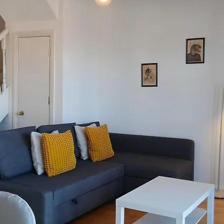 Апартаменты Riverside Duplex Walk To Temple Bar & Guinness's *