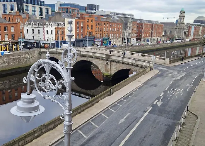 Riverside Duplex Walk To Temple Bar & Guinness's